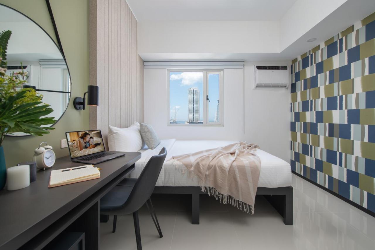 The Suites At Torre Lorenzo Malate - Managed By The Ascott Limited Манила Екстериор снимка
