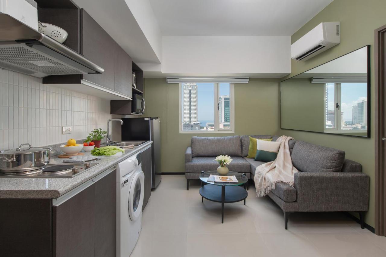 The Suites At Torre Lorenzo Malate - Managed By The Ascott Limited Манила Екстериор снимка